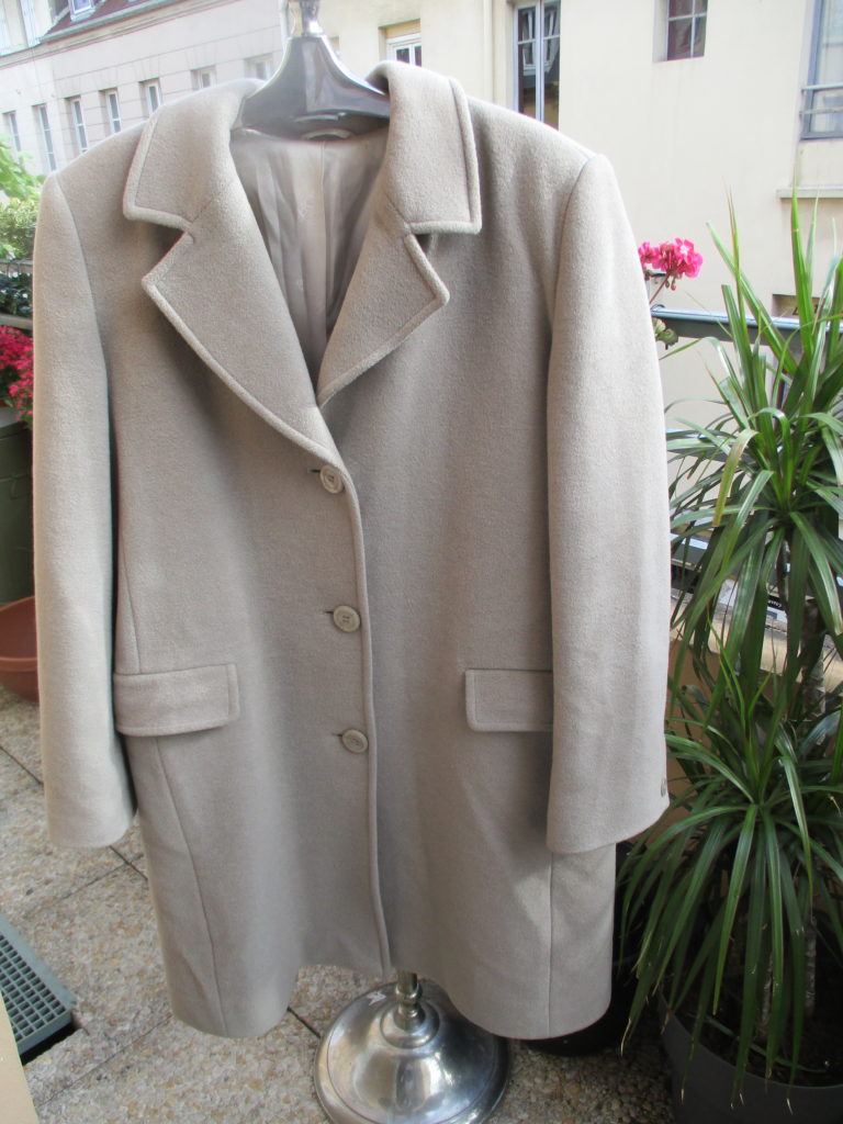 Cashmere wool angora blend coat in beige by Hobb`s