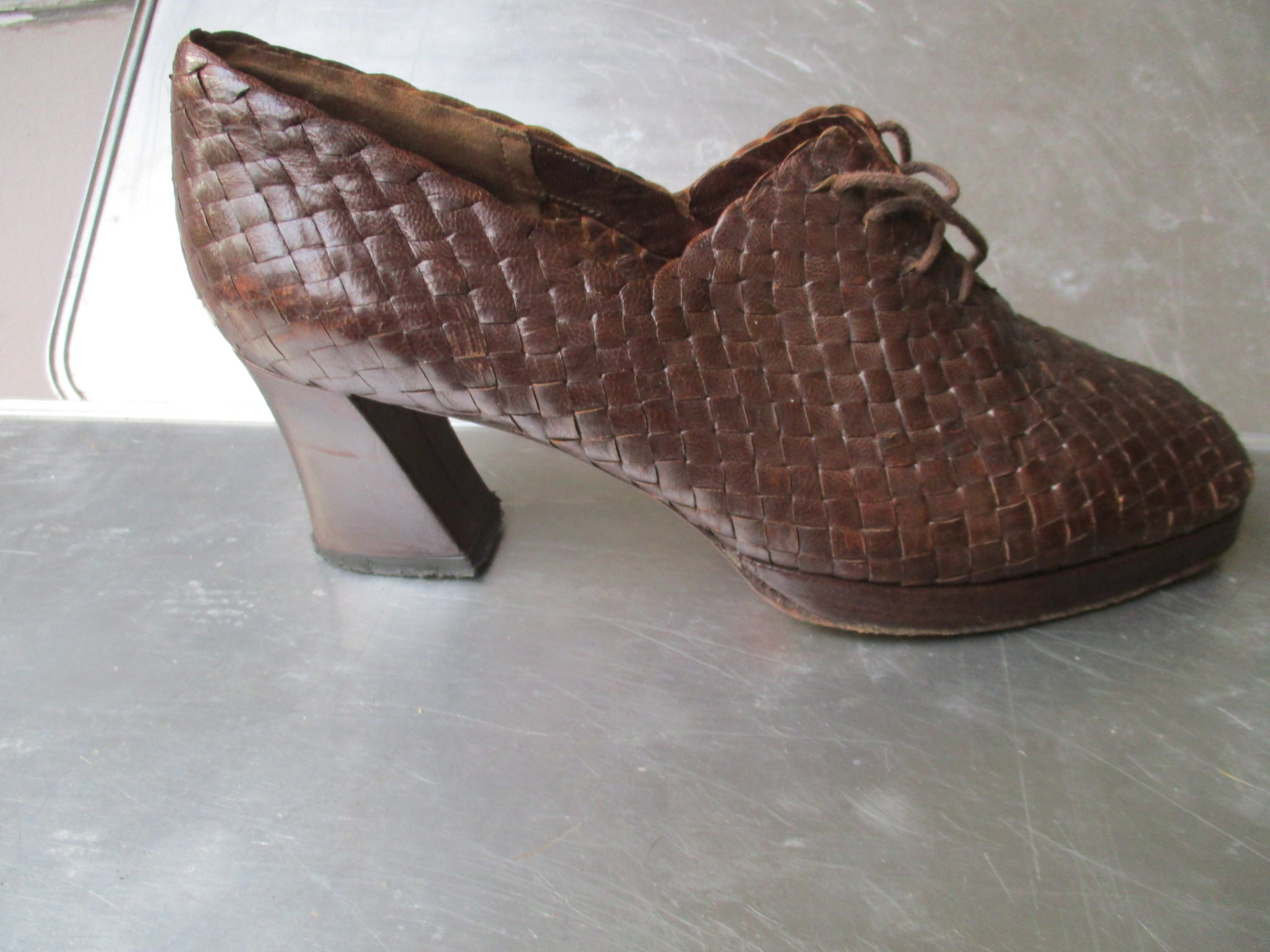 Brown plateau Stephane Kelian leather shoes with block heel